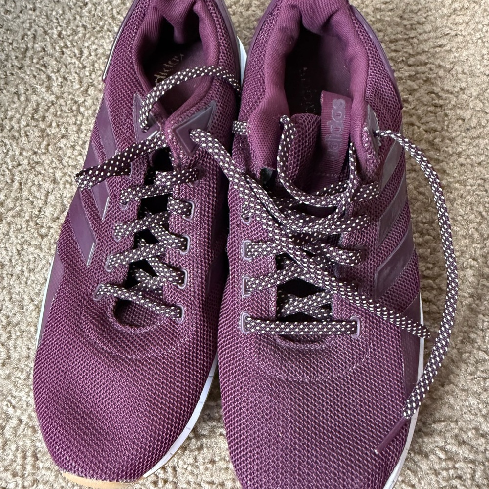 Adidas Women's Plum Sneakers